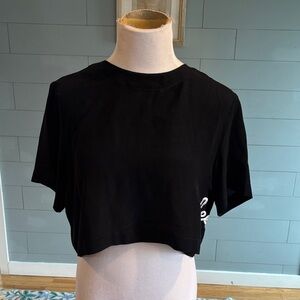 Chic Black Women's LEELA Crop Top